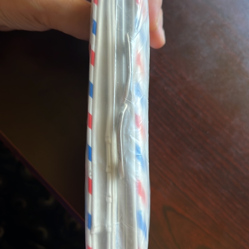 HEllo Kitty Envelope Wallet - Picture 3 of 3